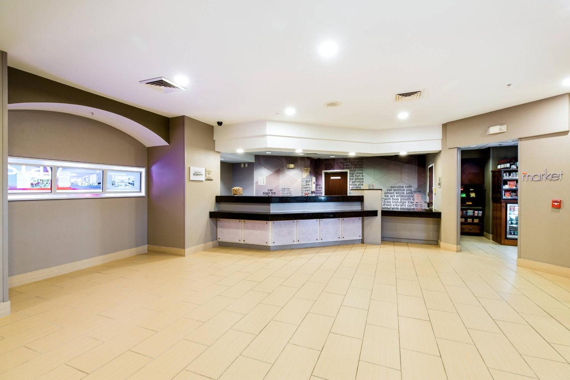 Springhill Suites Florence Bagian luar foto